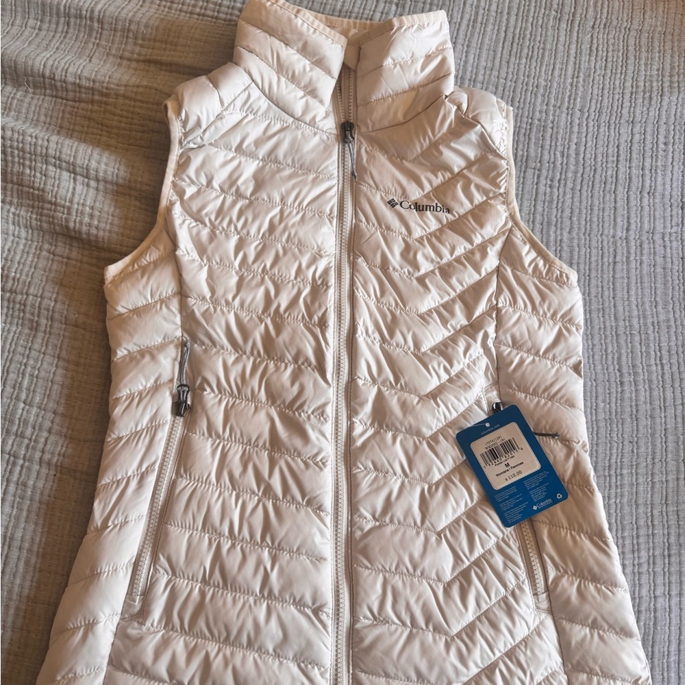 Columbia Women's Cream Quilted Vest